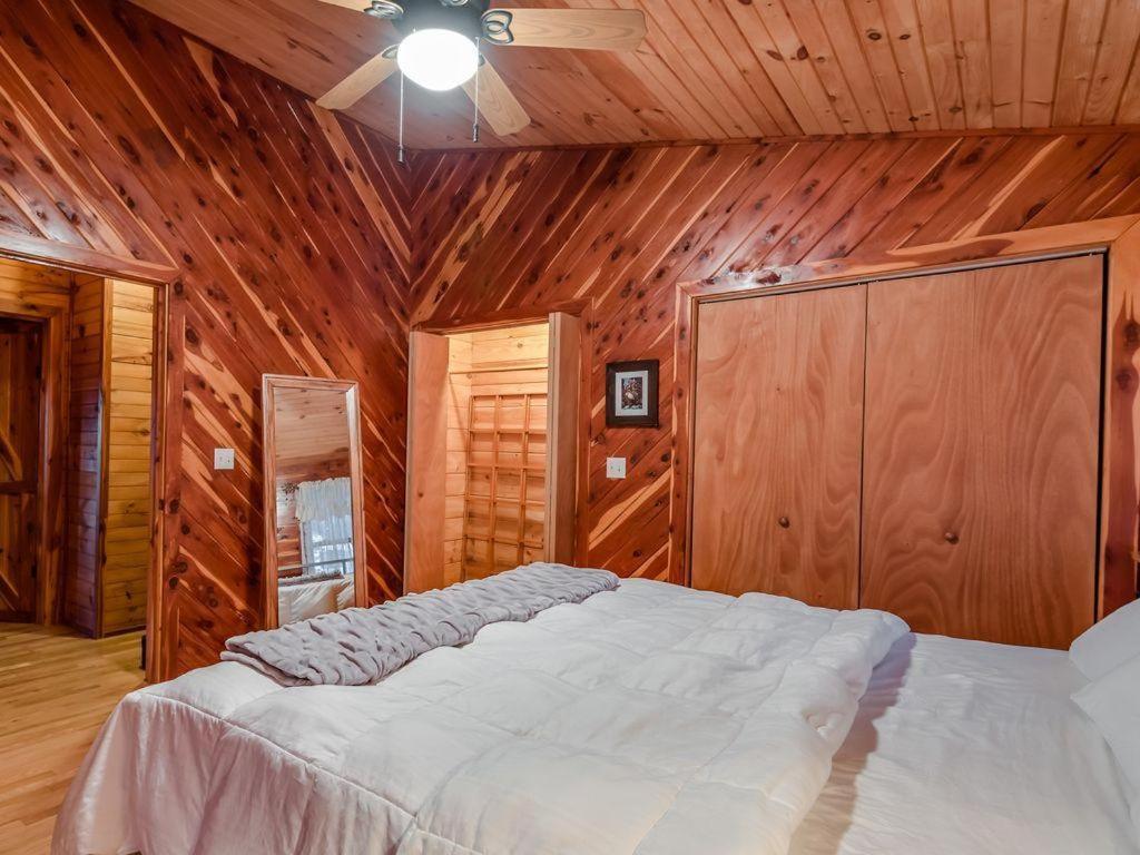 Fly Away Cabin- Modern, Serene, And Convenient Compton Exterior foto