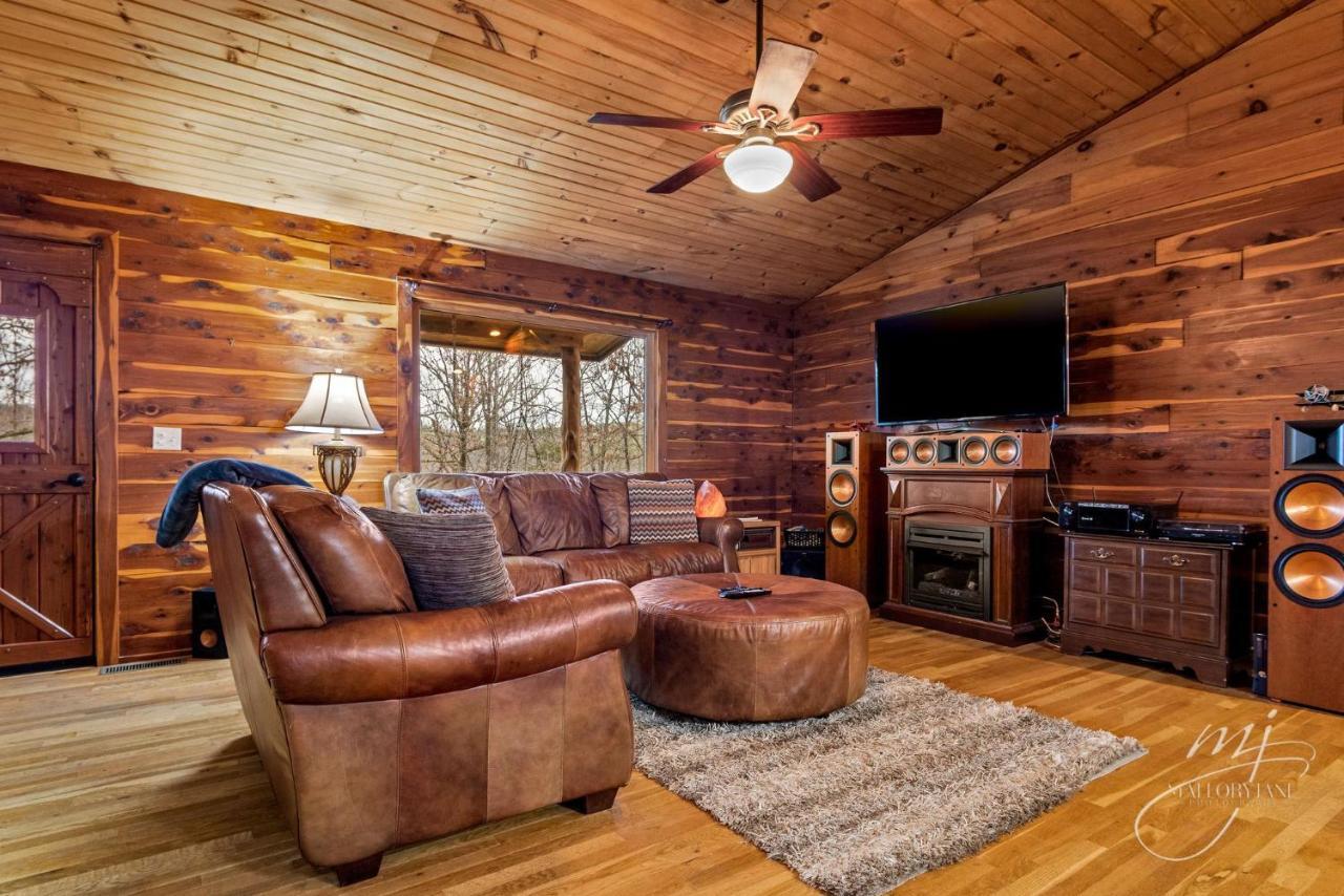 Fly Away Cabin- Modern, Serene, And Convenient Compton Exterior foto